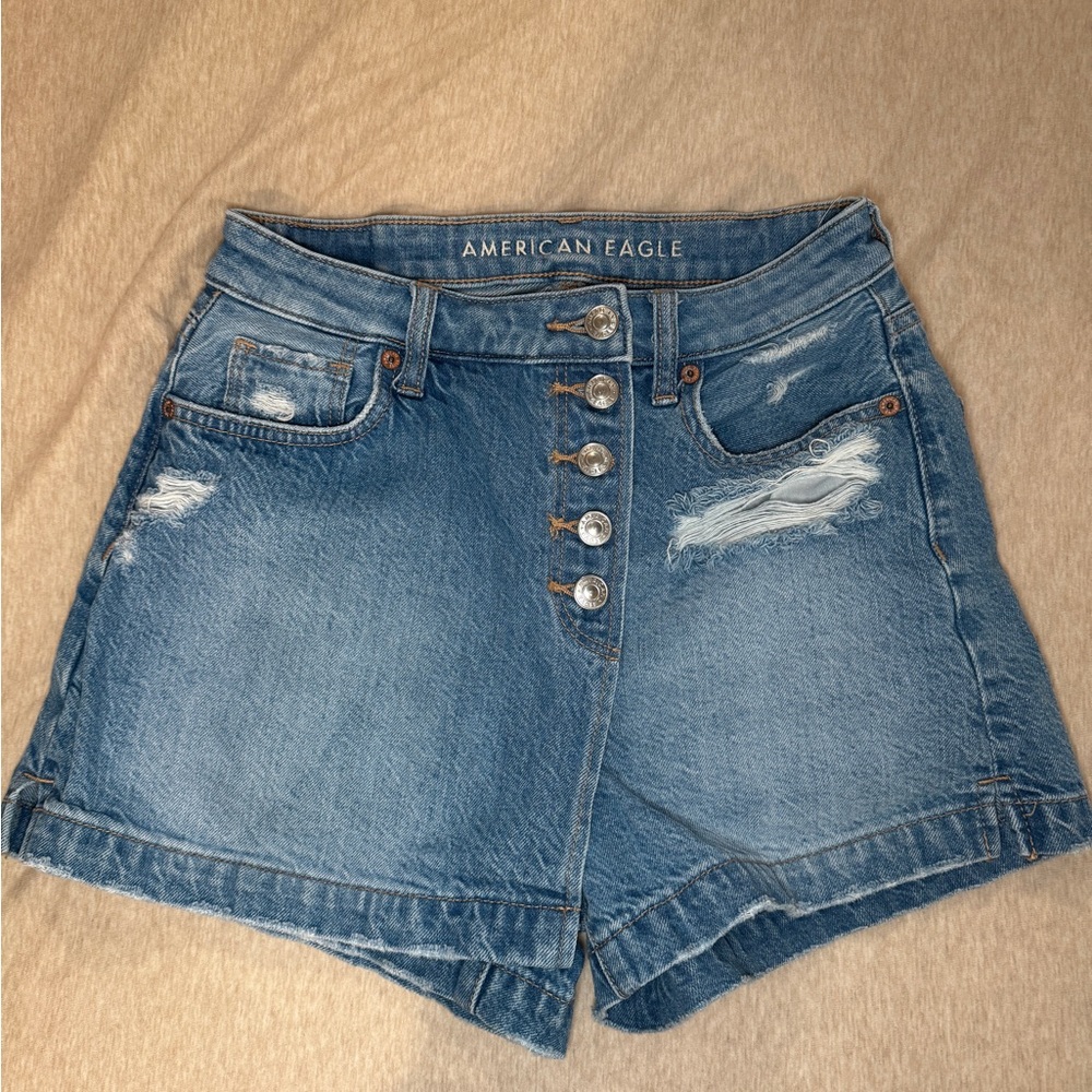 American Eagle Outfitters Women's Blue Denim Shorts